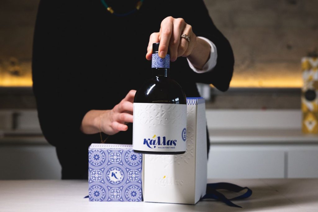 Kallas First Press Olive Oil - An example of custom packaging